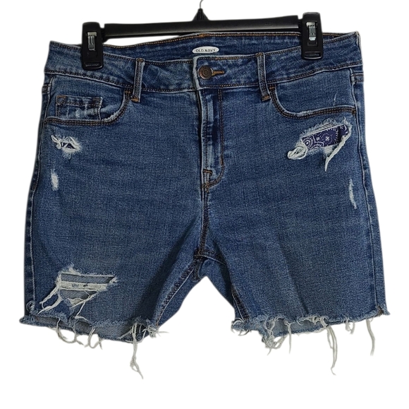 OLD NAVY Cut Off Medium Wash Distressed Denim Shorts Size 8 - Picture 1 of 15
